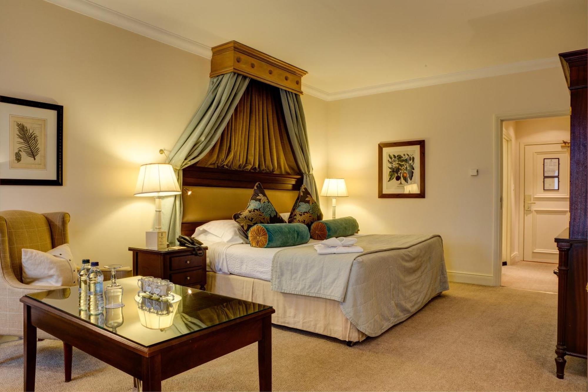 The Keadeen Hotel Newbridge  Esterno foto