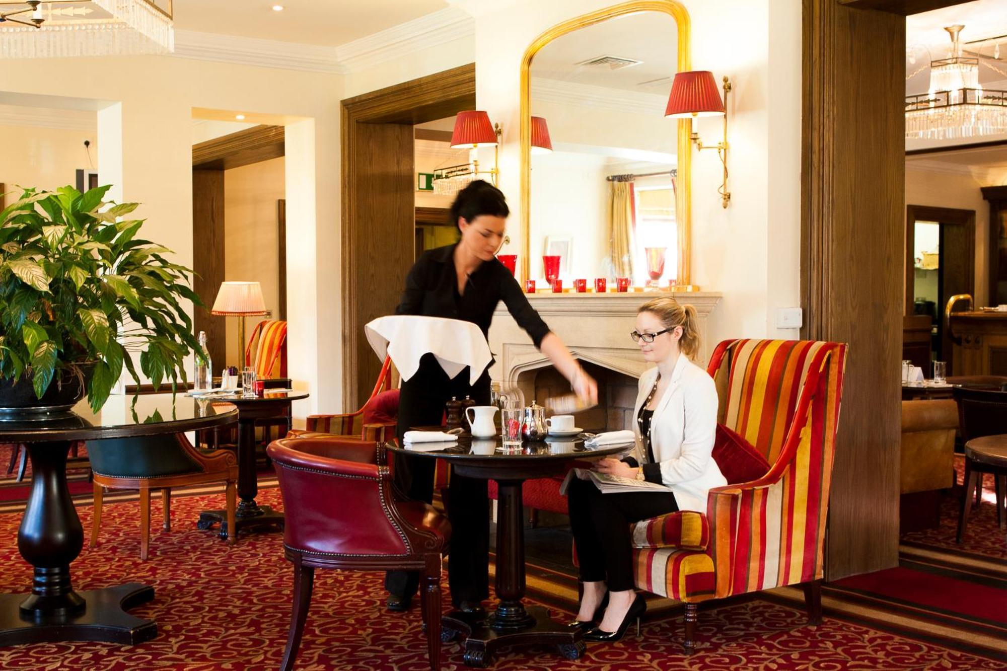 The Keadeen Hotel Newbridge  Esterno foto