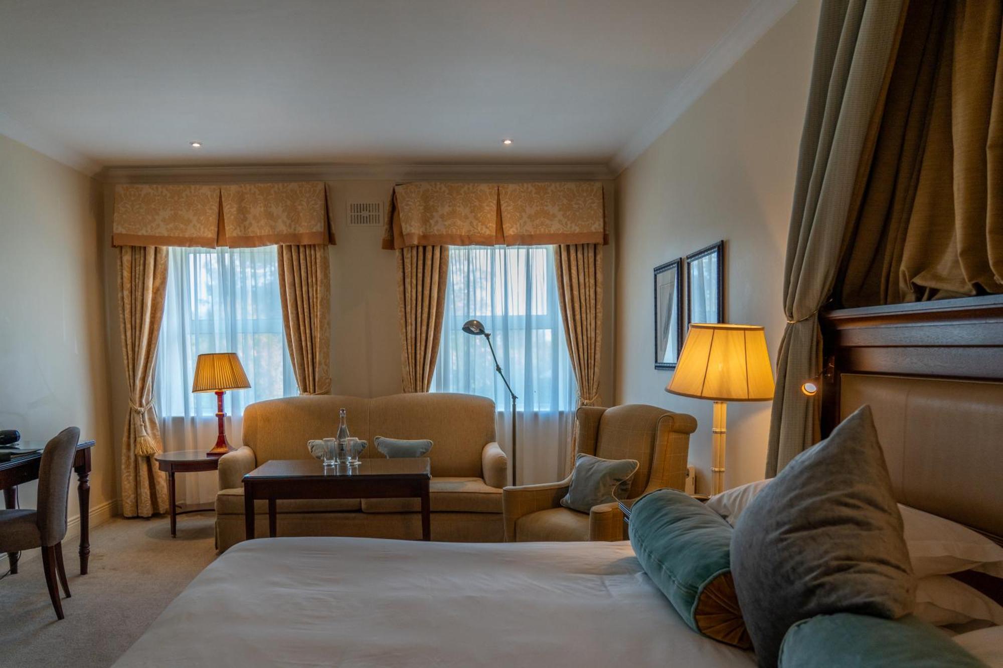 The Keadeen Hotel Newbridge  Esterno foto